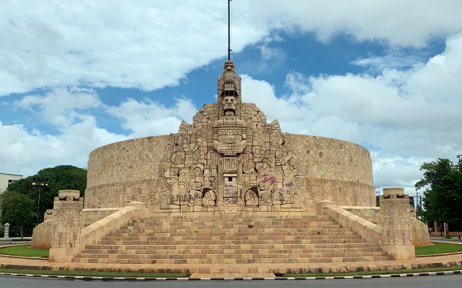 Stone monument featuring over three hundred hand carved figures to honour history of Mexico